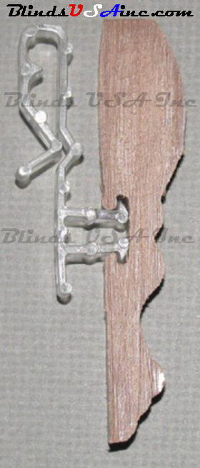 Display photo of item # HCL-H138 attached to faux wood valance, profile view